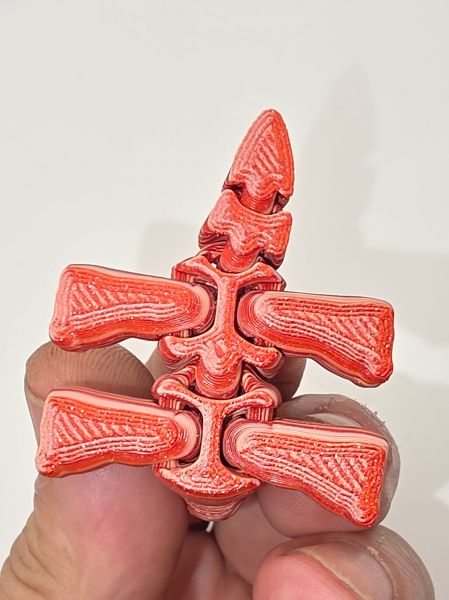 Long neck dino hatchling (dune red)