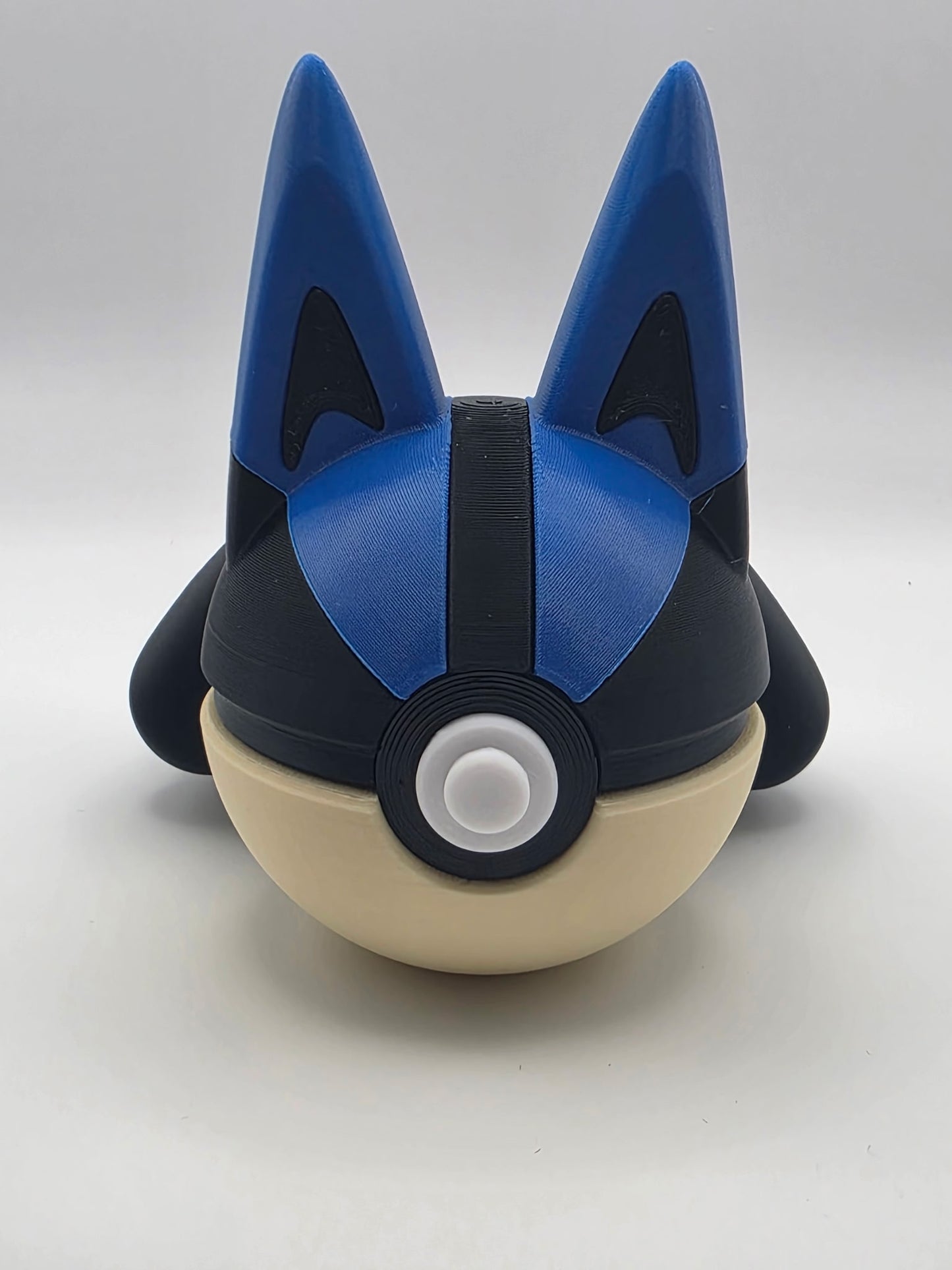Lucario Pokeball