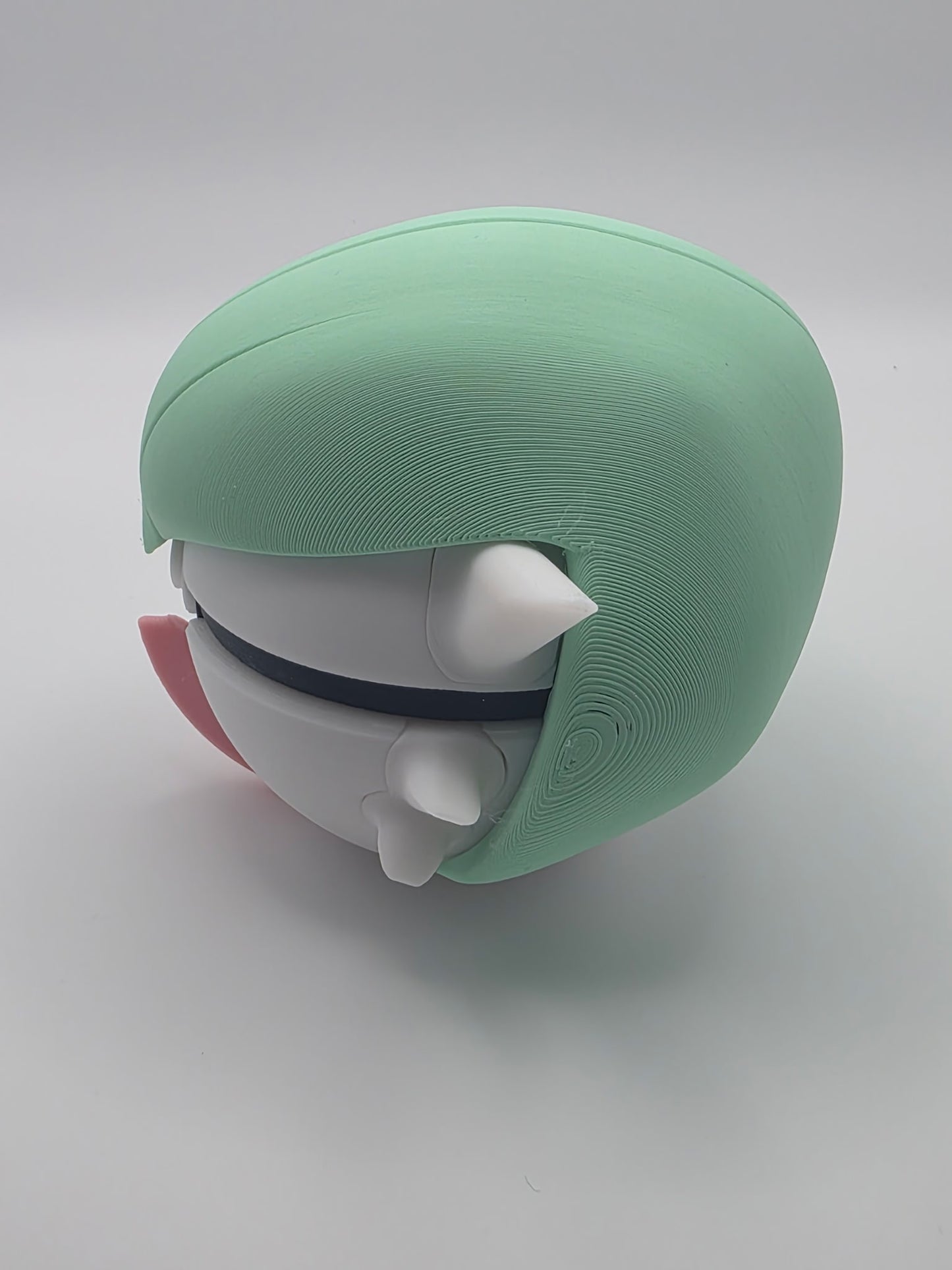 Gardevoir Pokeball
