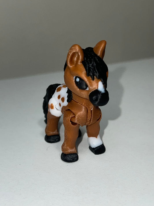 Articulating horse