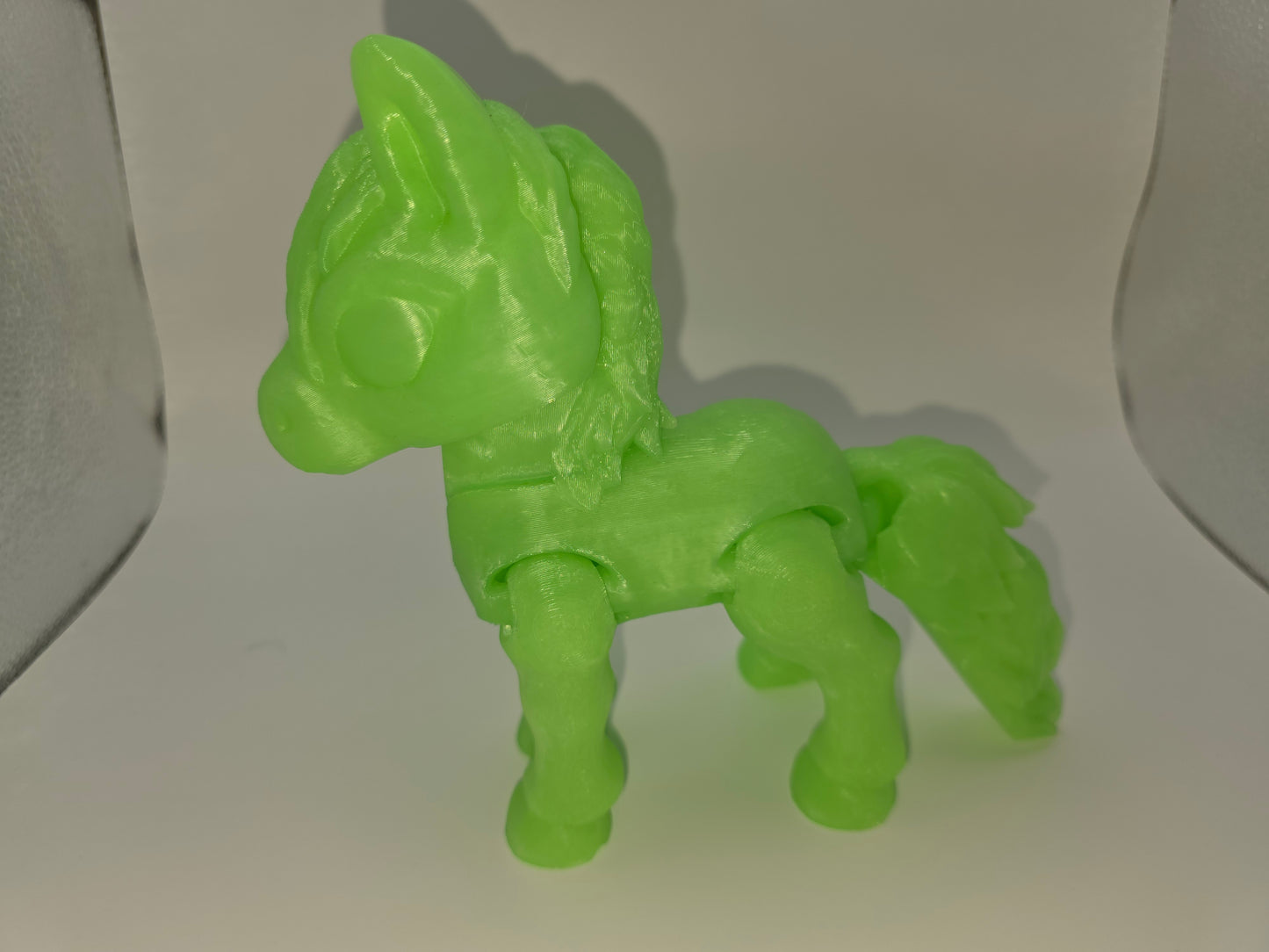 Jumbo Horse (glow in the dark)