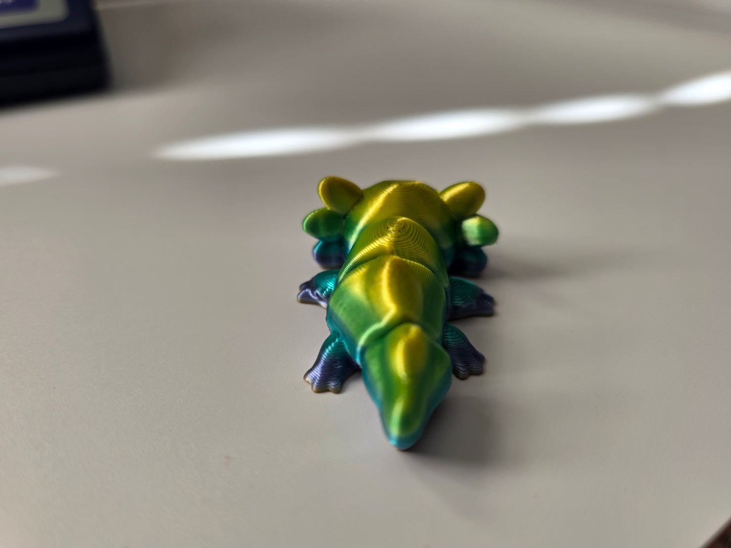 Small Axolotl (silk candy)