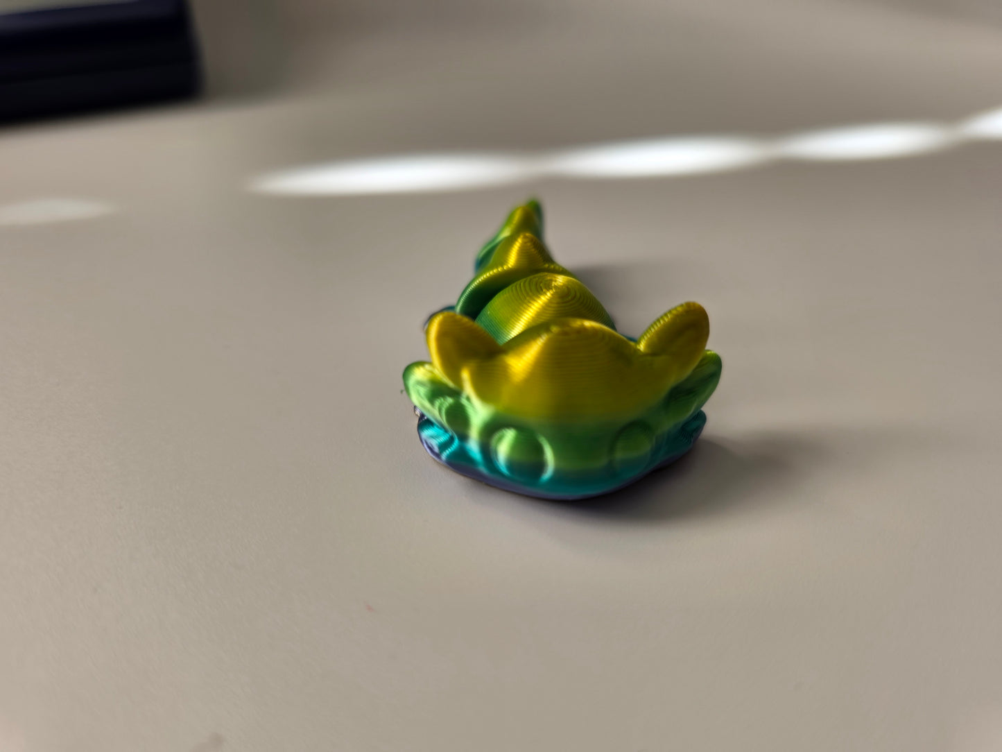 Small Axolotl (silk candy)