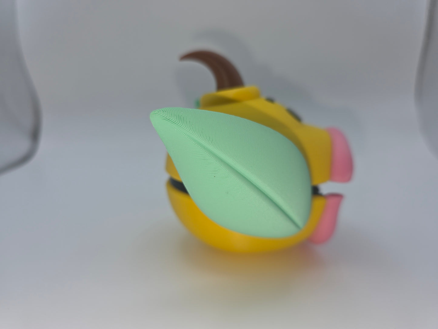 Weepingbell themed pokeball